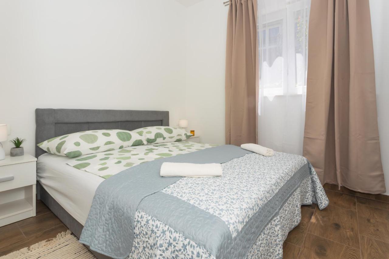 Ferienwohnung Mara Šibenik Exterior foto
